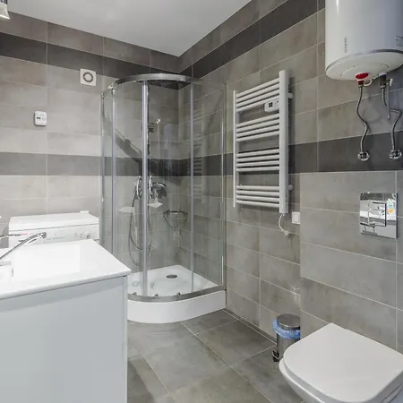 شقة C18 يلينيا غورا